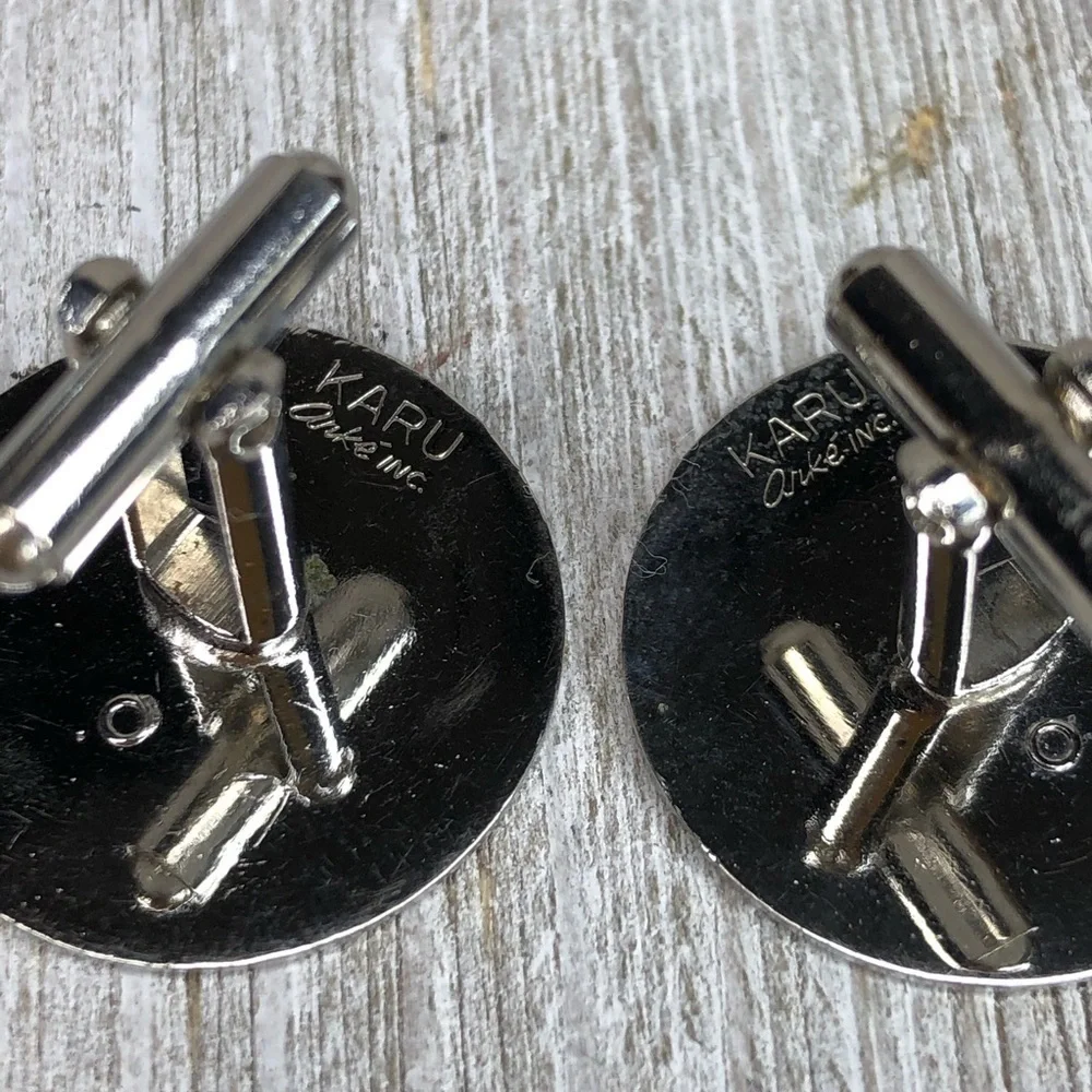 Vintage Karu Round Silver Engraved Cuff Links